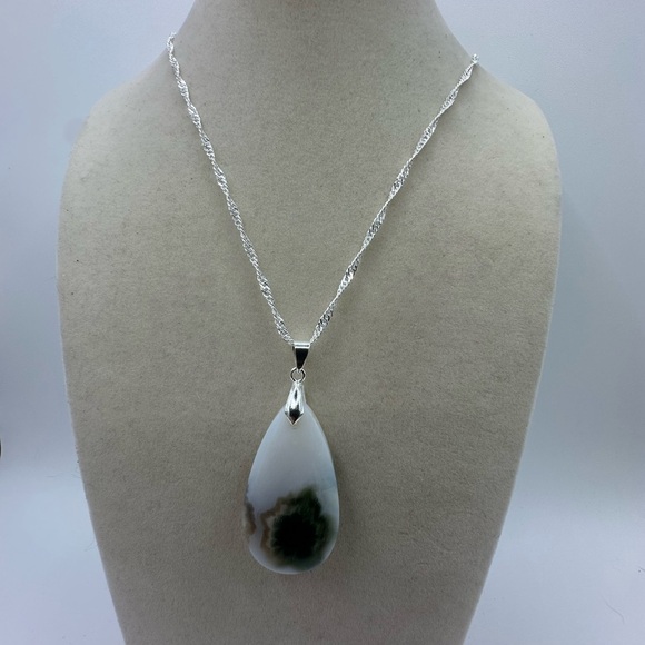 Natural Ocean Jasper Teardrop Pendant Necklace on Silver Chain - Picture 6 of 8